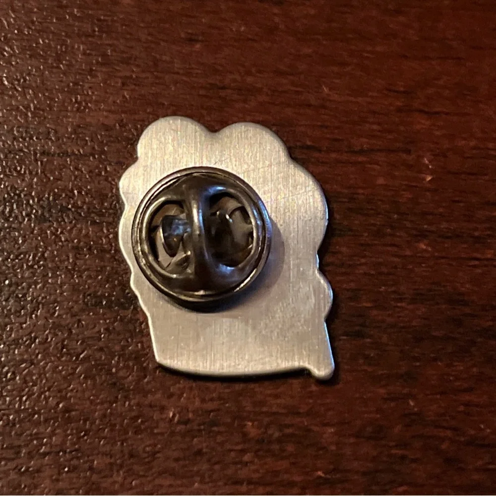 Coca Cola pin good